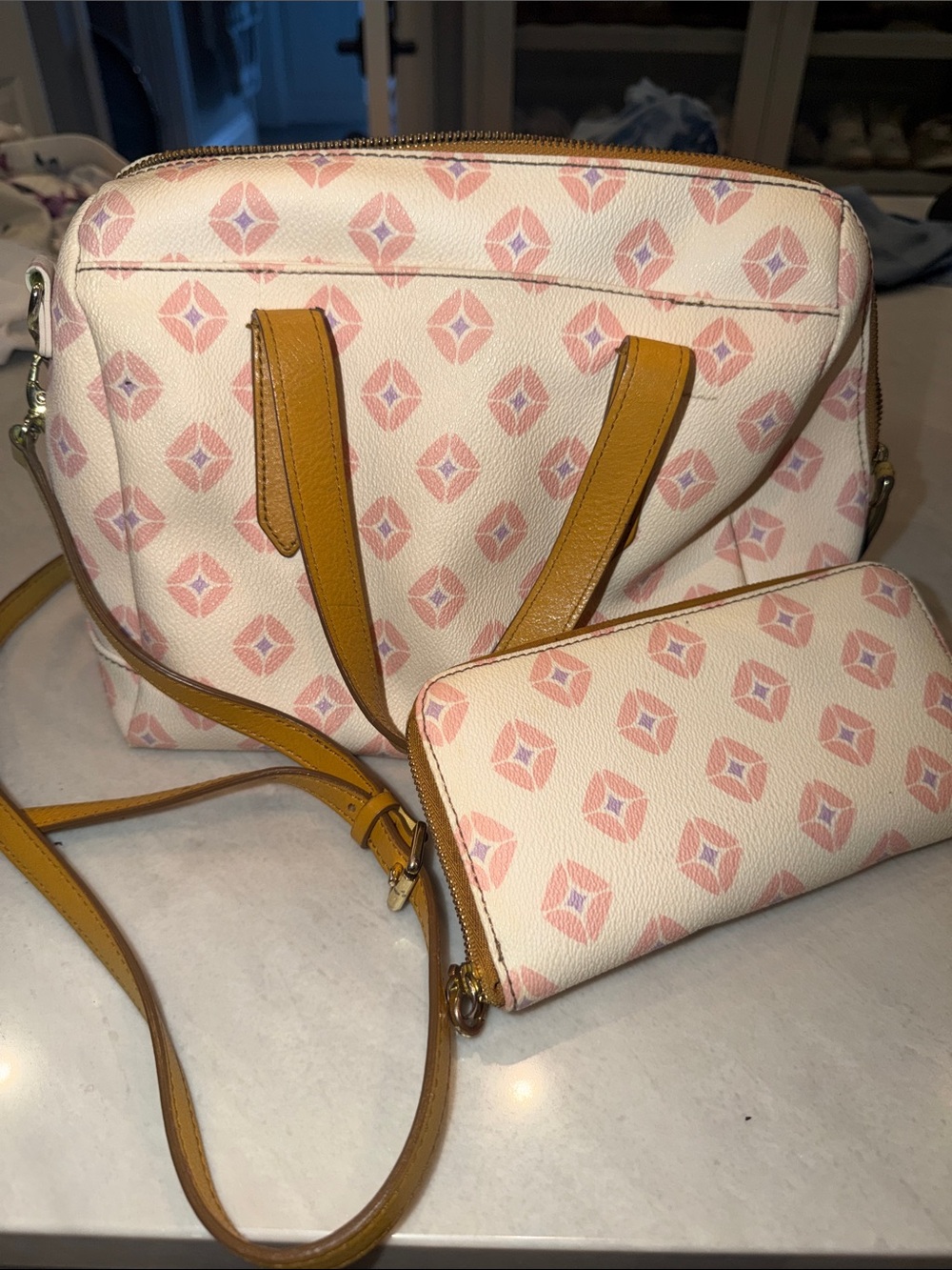 Fossil Sidney Geometric Patterned Crossbody Bag with Matching Wallet